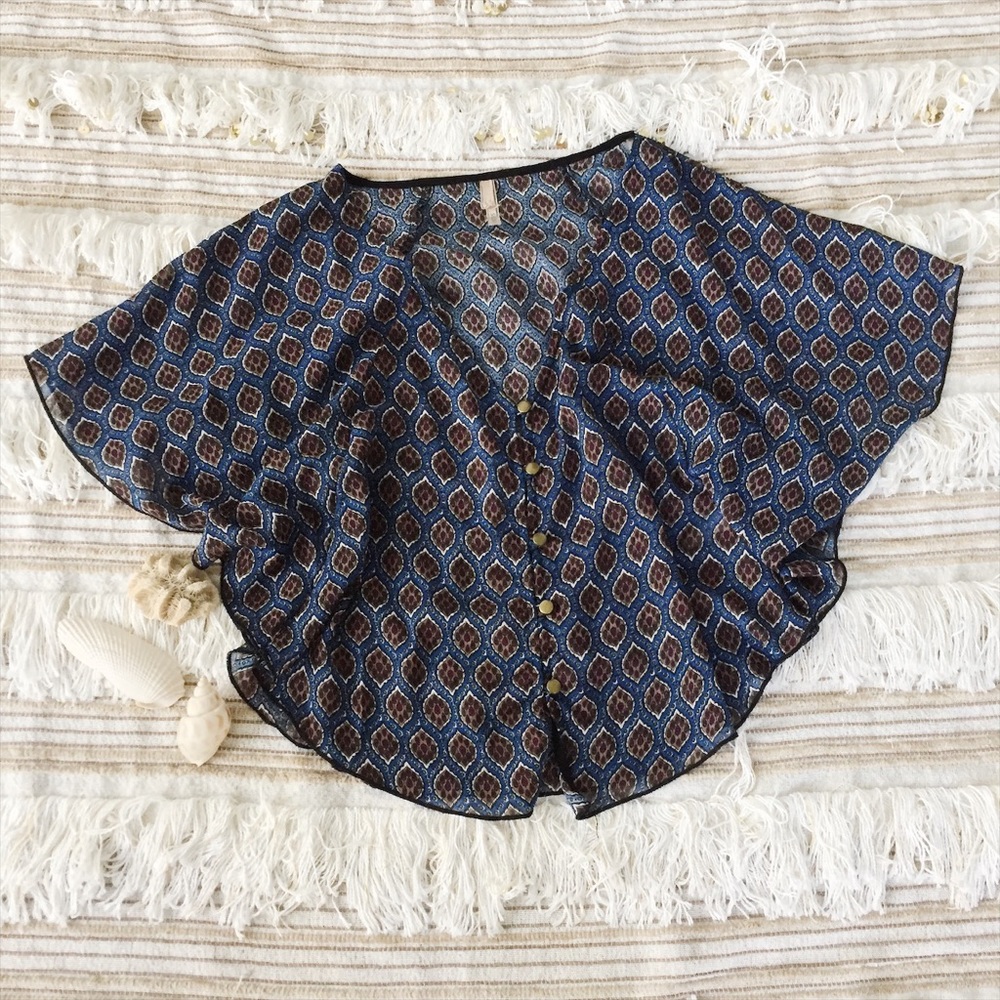 Boho Chic Flutter Sleeve Top Size Small